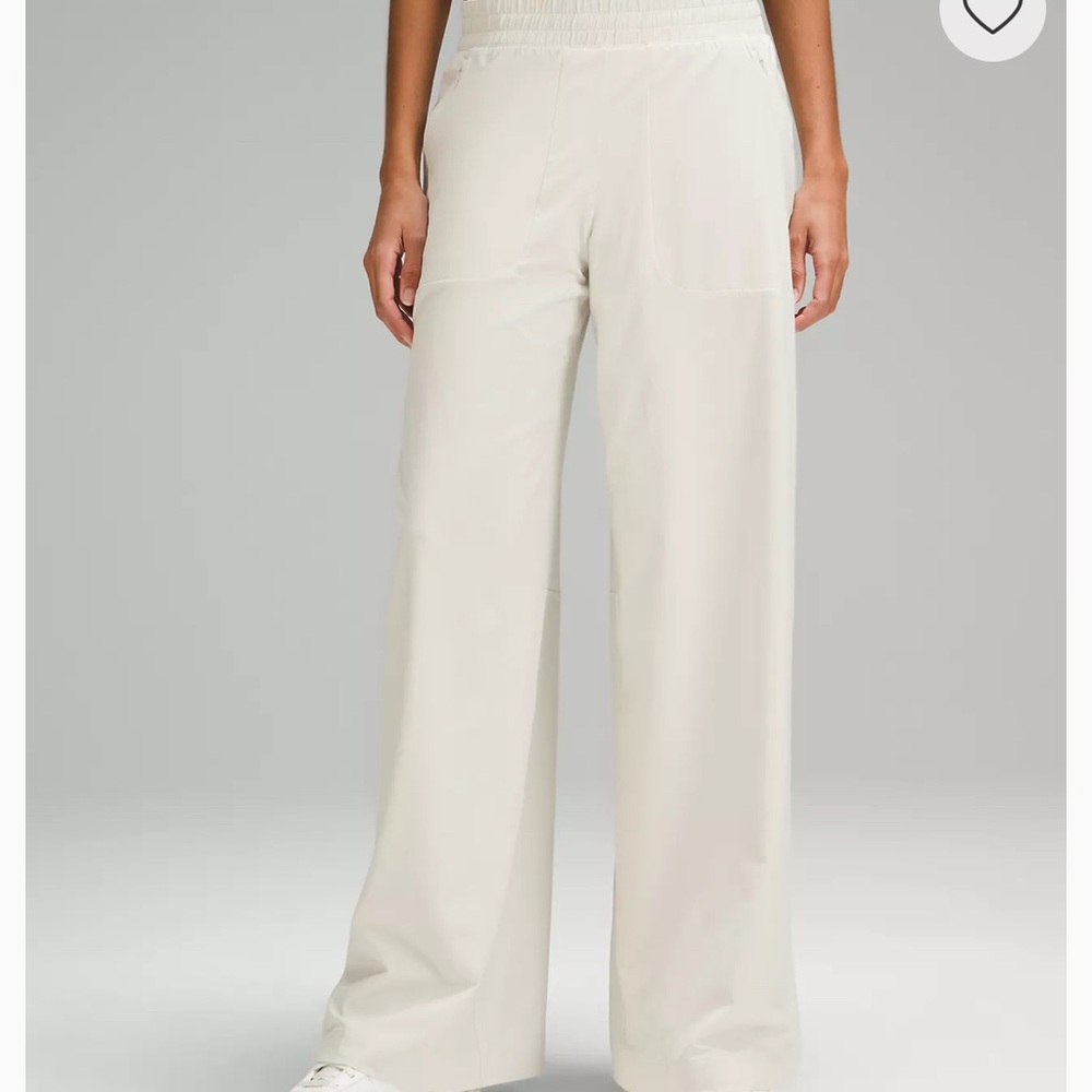 Lulu Lemon Swift Mid-Rise Wide-Leg Pant | Size 10